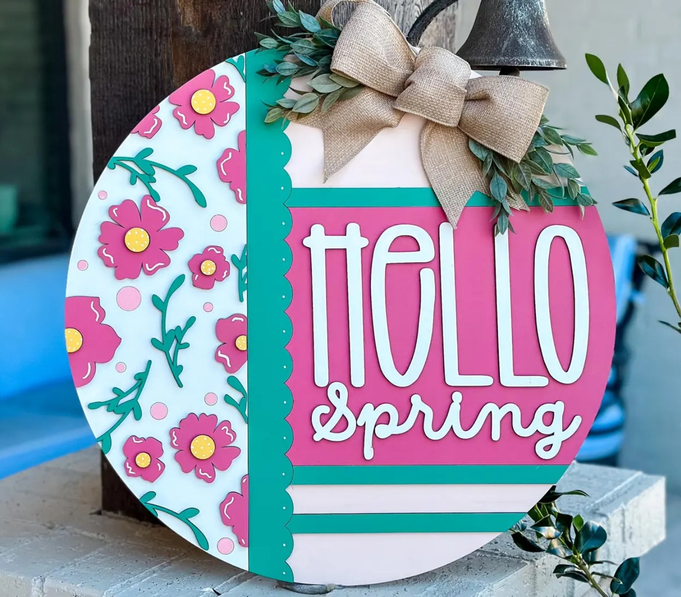 Hello Spring Vertical Flowers : 3D Round Door Hanger