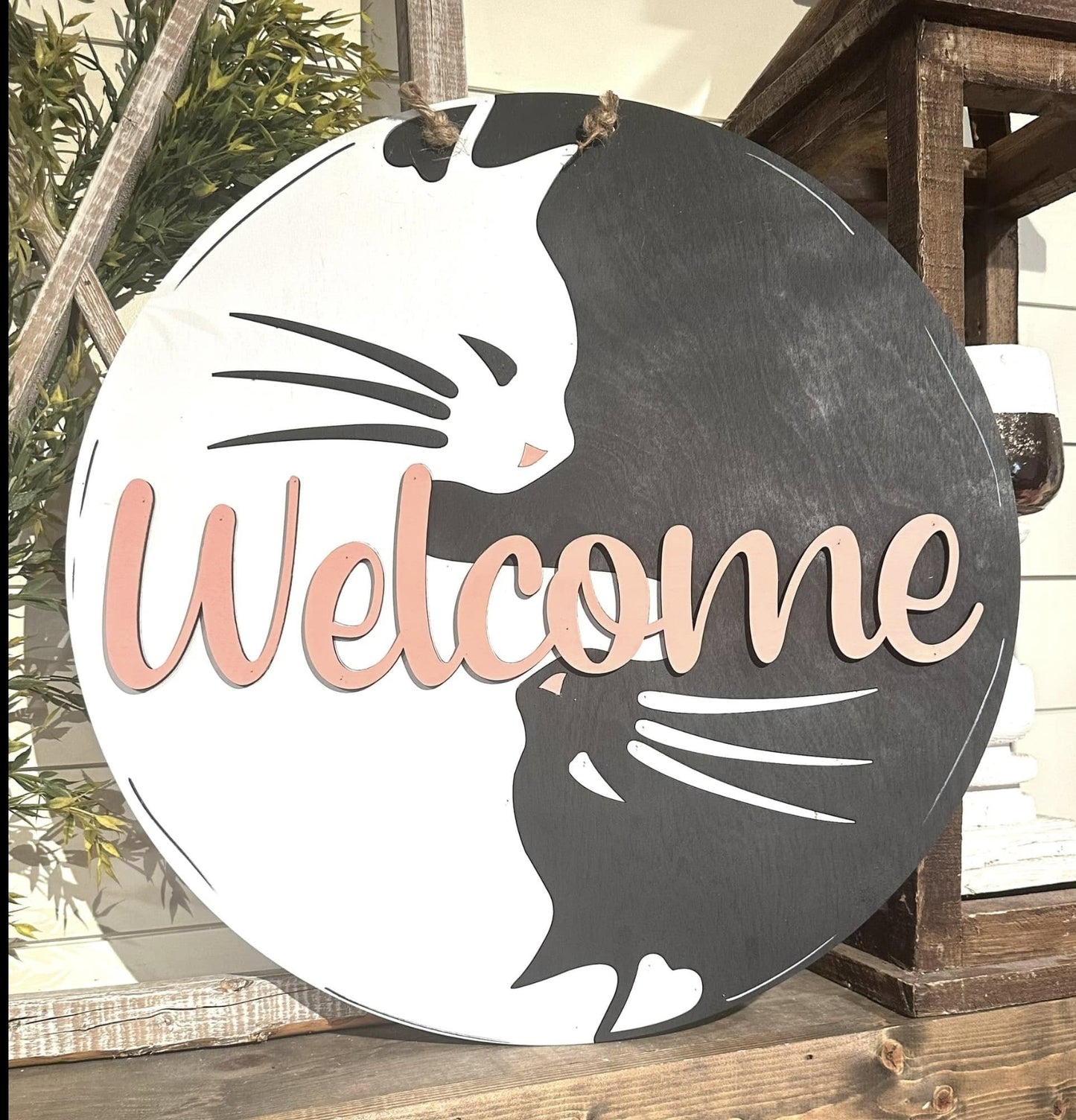 Welcome Yin Yang Cat: 3D Round Door Hanger