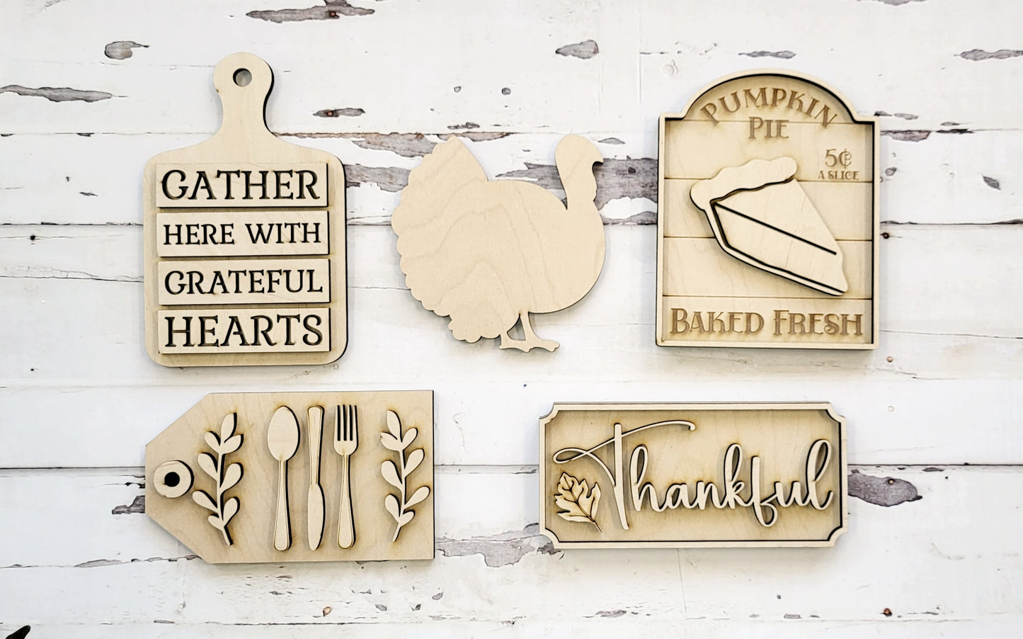 Tiered Tray: Gather with Grateful Hearts