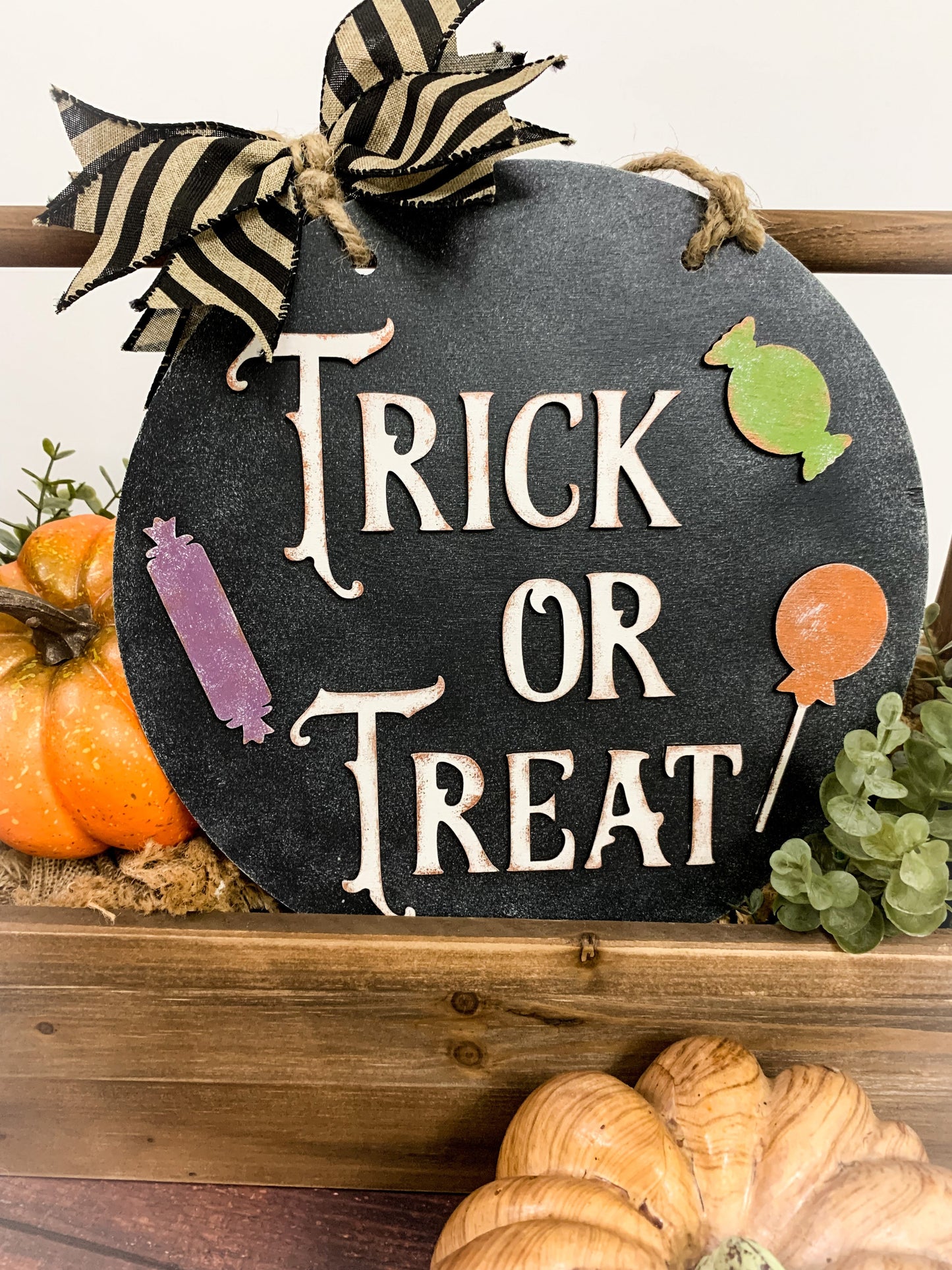 Trick or Treat: 3D Round Door Hanger