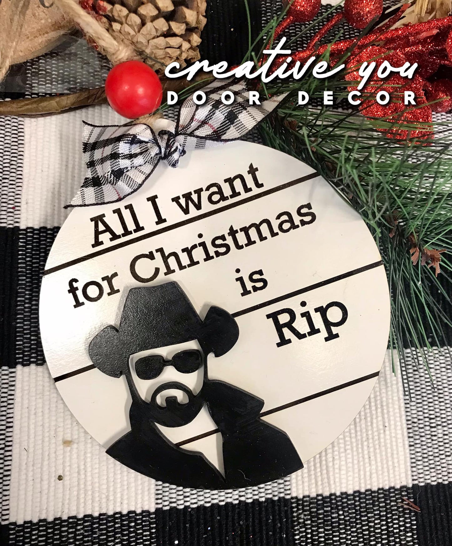 Holiday Ornament - Yellowstone - Rip