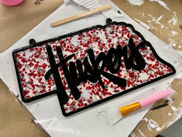 SAT NOV 8TH @ 12PM | RESIN FAUX STAINED GLASS PROJECT