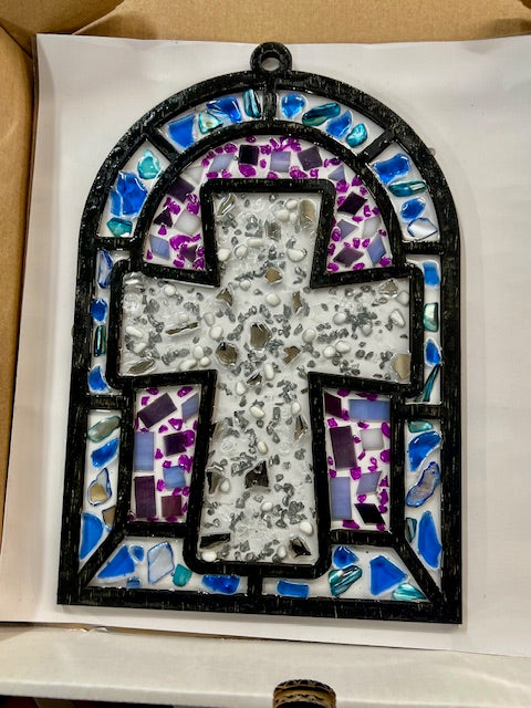 SAT NOV 8TH @ 12PM | RESIN FAUX STAINED GLASS PROJECT