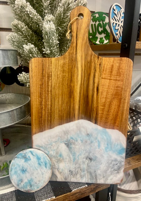 THU JUL 9TH @ 6PM | RESIN POURED CHARCUTERIE BOARD